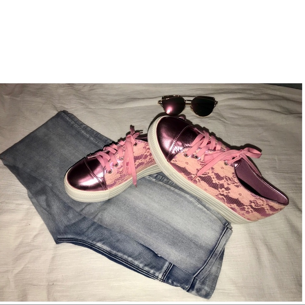 Pink Lace Metallic Platform Sneaks❤️ - Picture 5 of 8